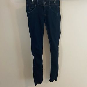 Hudson- “Collin Flap-pocket” mid-rise skinny jeans
